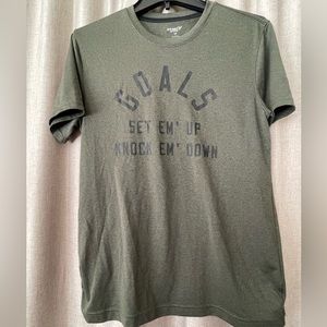 Men’s Small Old Navy Army Green Dry Fit Tee